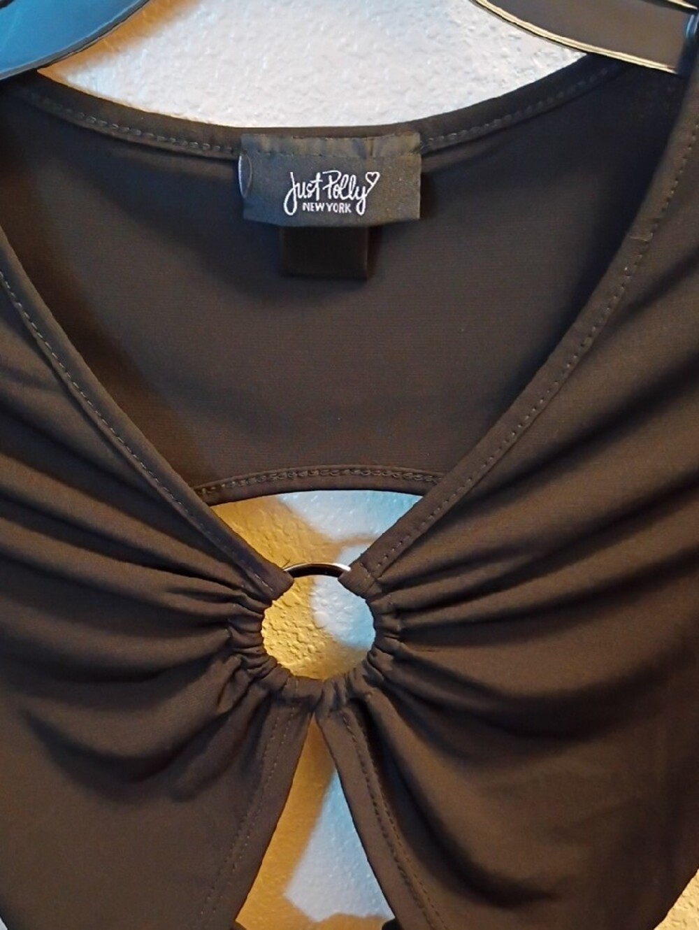 Just Rhyse Black Ring-Tie Crop Top - Picture 2 of 4
